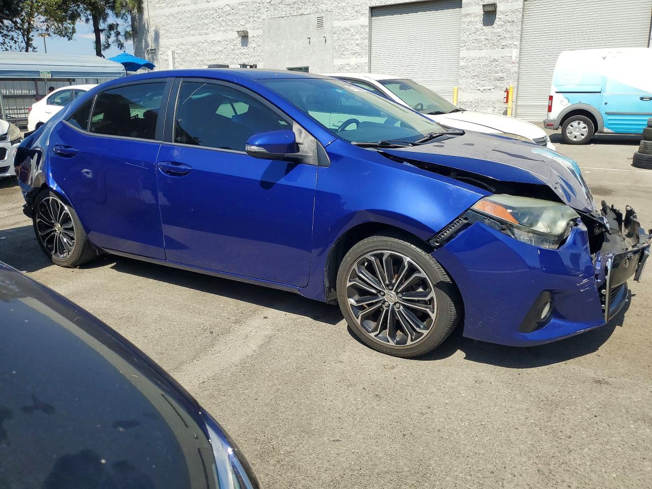 2015 Toyota Corolla S Plus Синий vin: 5YFBURHE2FP304608