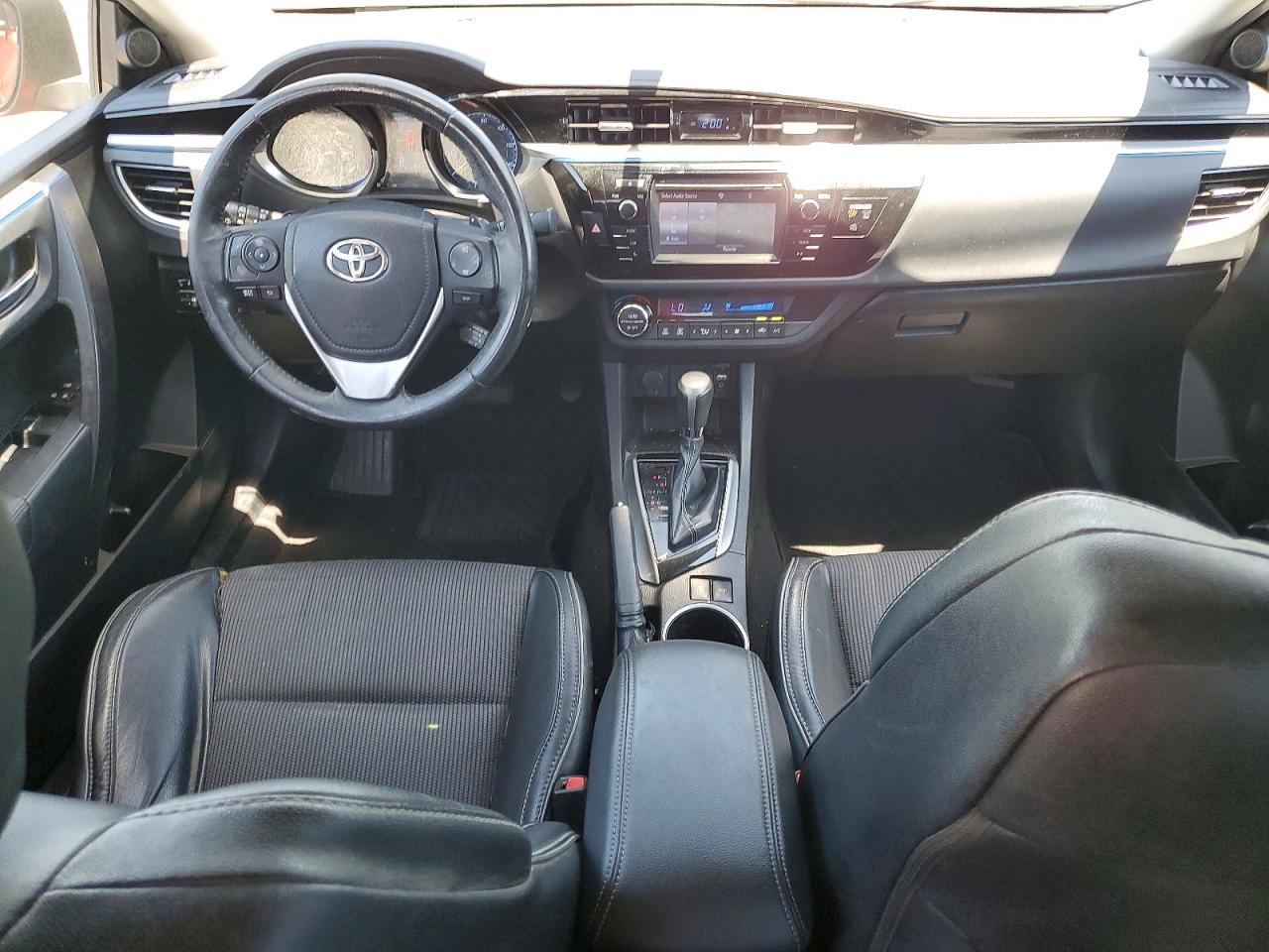 2015 Toyota Corolla S Plus Red vin: 5YFBURHE2FP309288