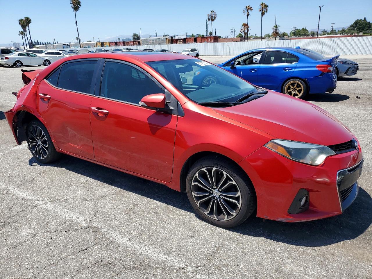 2015 Toyota Corolla S Plus Red vin: 5YFBURHE2FP309288