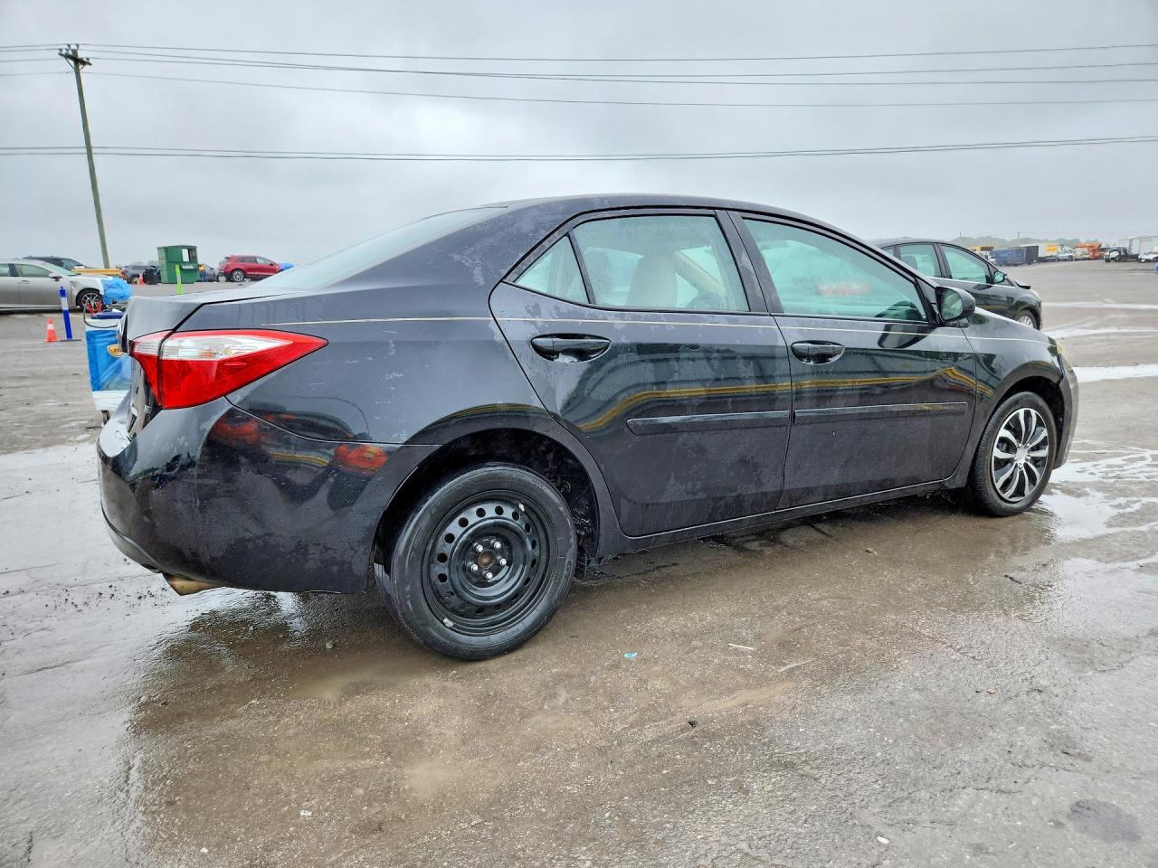 2015 Toyota Corolla Le Black vin: 5YFBURHE2FP309887