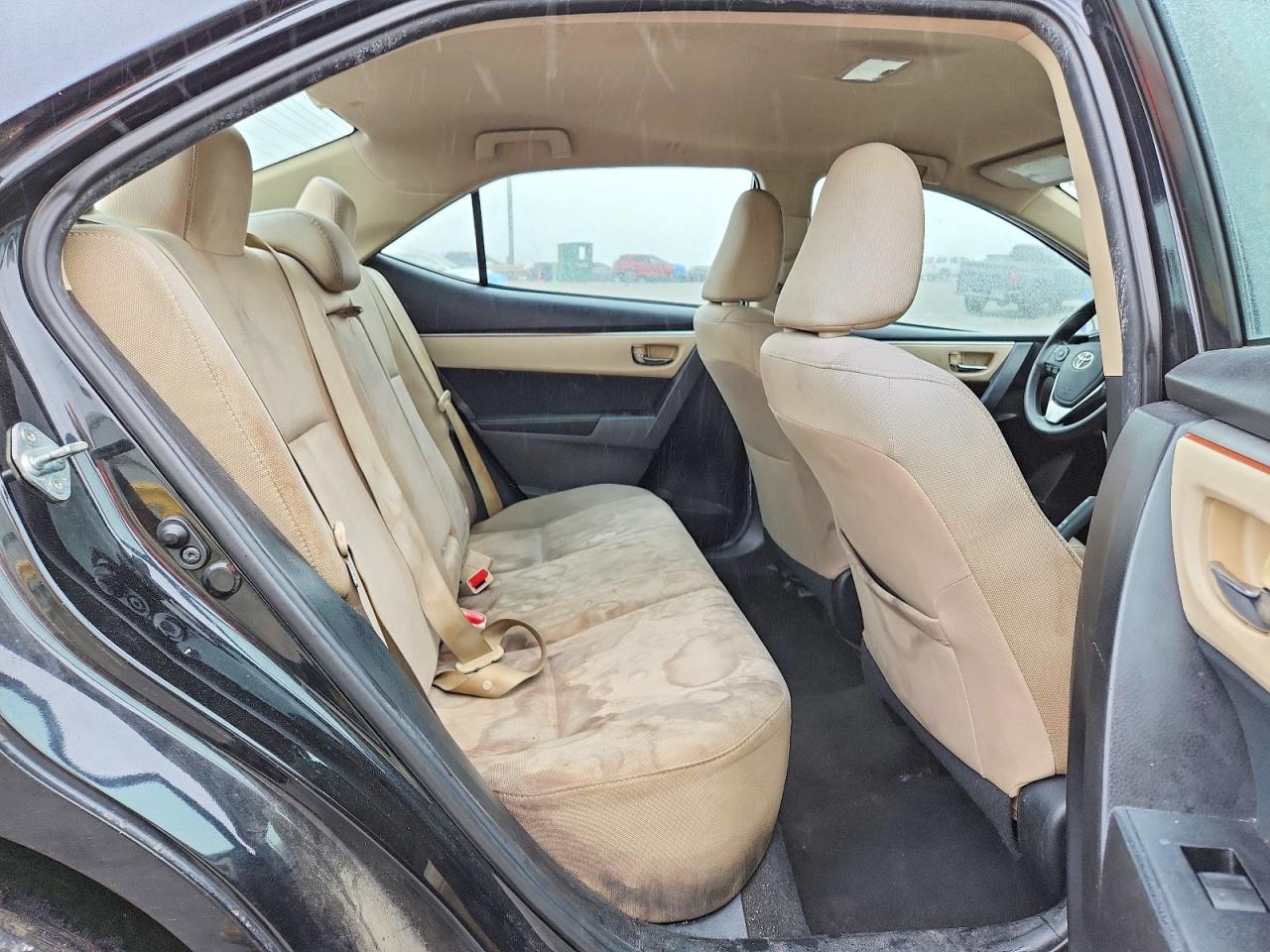 2015 Toyota Corolla Le Black vin: 5YFBURHE2FP309887