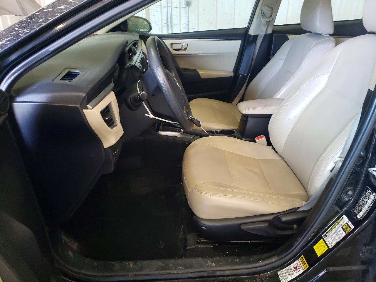 2015 Toyota Corolla Le Black vin: 5YFBURHE2FP330853