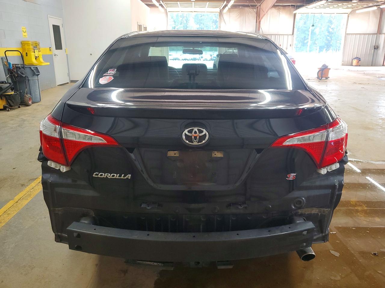 2015 Toyota Corolla S Plus Black vin: 5YFBURHE2FP332652