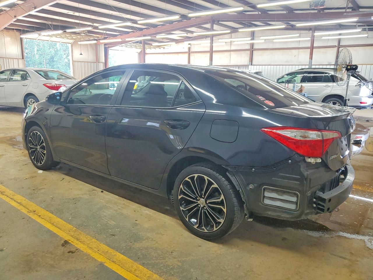 2015 Toyota Corolla S Plus Black vin: 5YFBURHE2FP332652