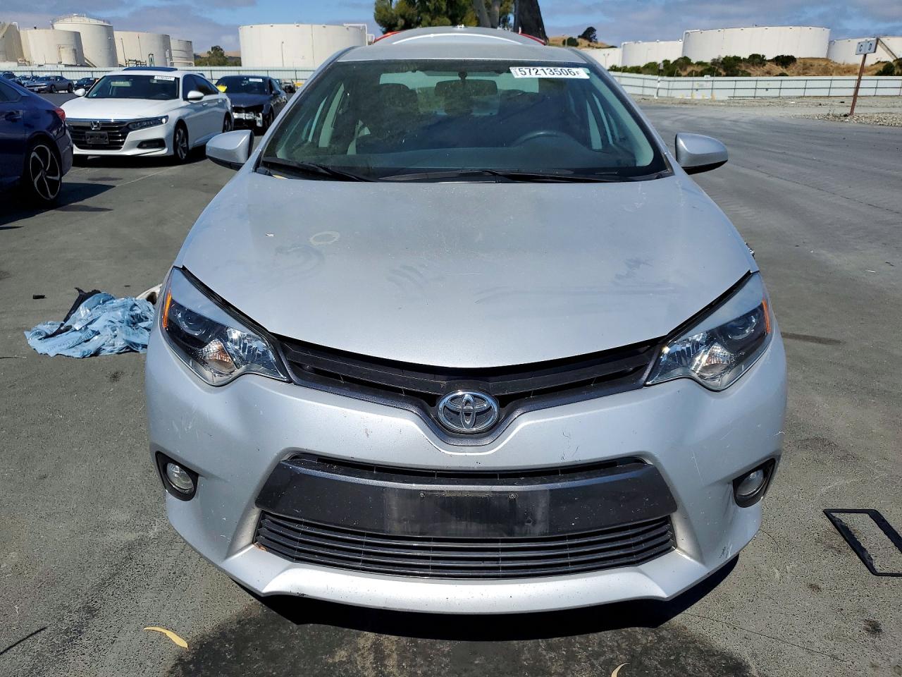 2015 Toyota Corolla Le Plus Серебряный vin: 5YFBURHE2FP335468