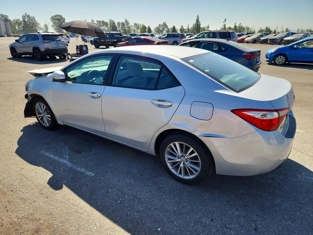 2015 Toyota Corolla Le Plus Серый vin: 5YFBURHE2FP340945