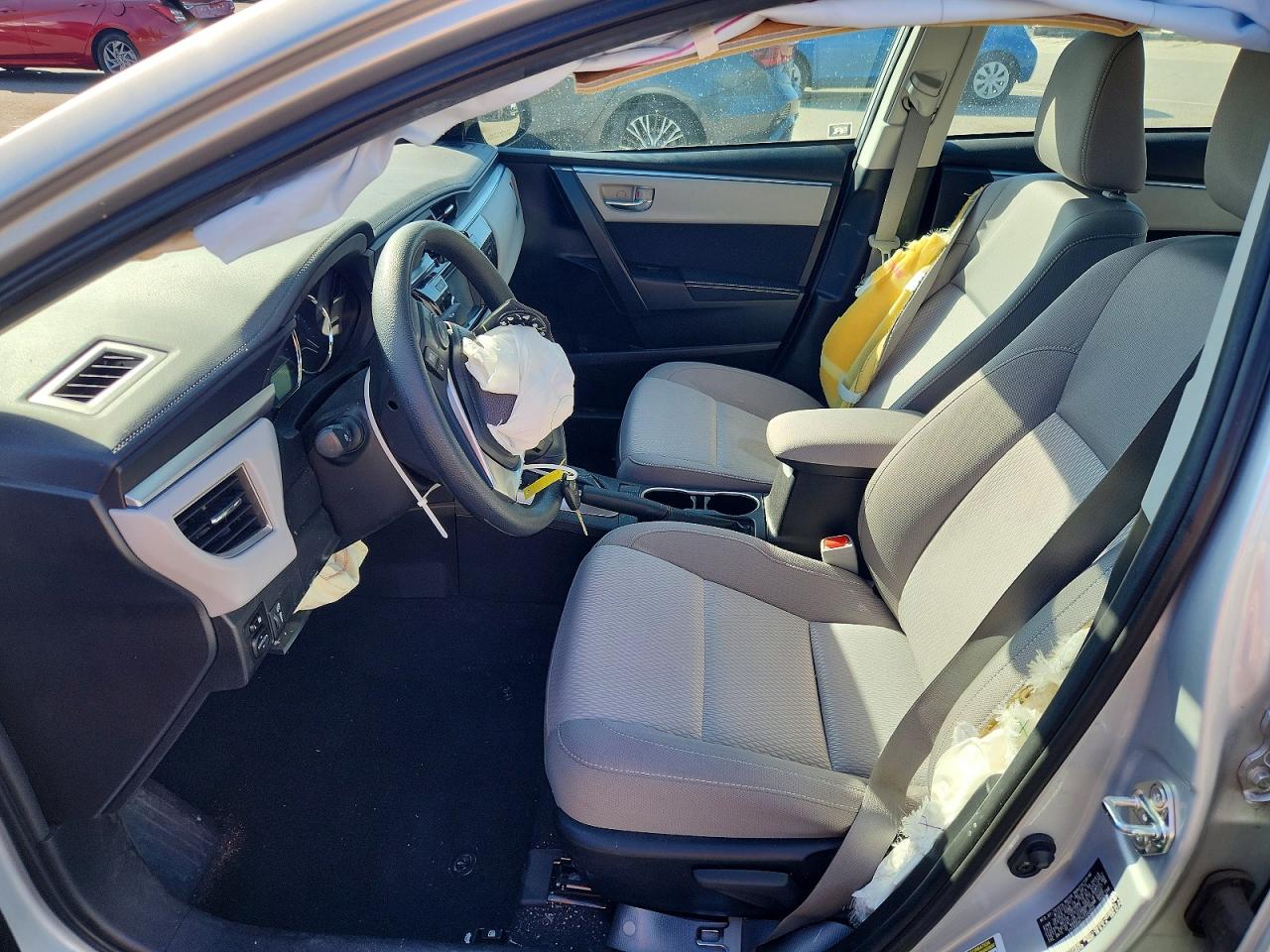 2015 Toyota Corolla Le Plus Серый vin: 5YFBURHE2FP340945