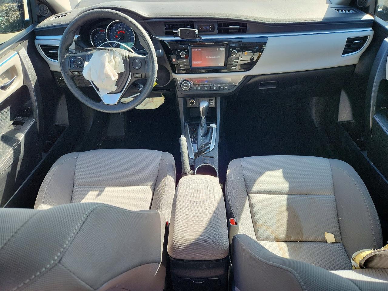 2015 Toyota Corolla Le Plus Серый vin: 5YFBURHE2FP340945