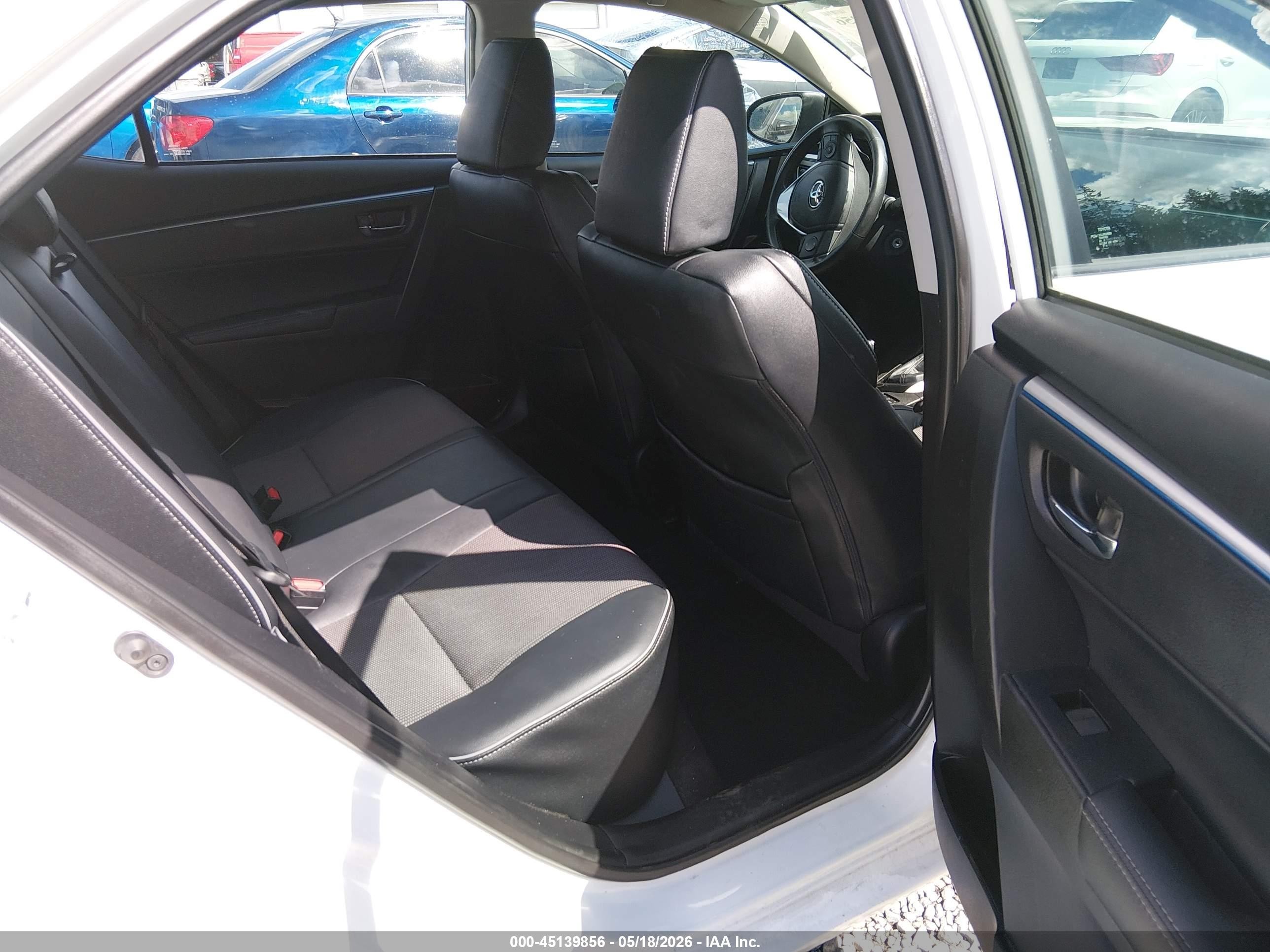 2015 Toyota Corolla S Plus White vin: 5YFBURHE2FP349936