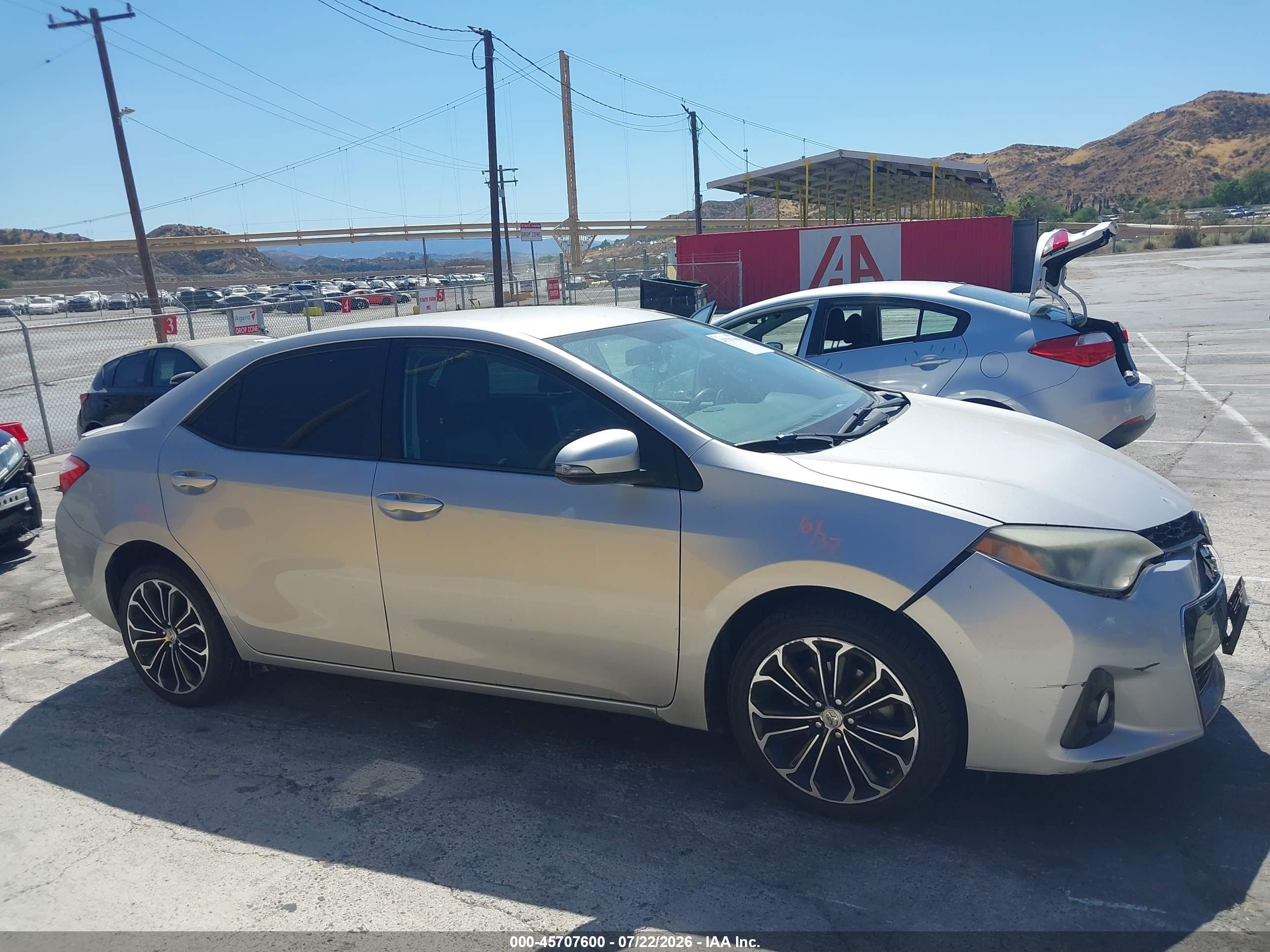 2015 Toyota Corolla S Plus Gray vin: 5YFBURHE2FP351878