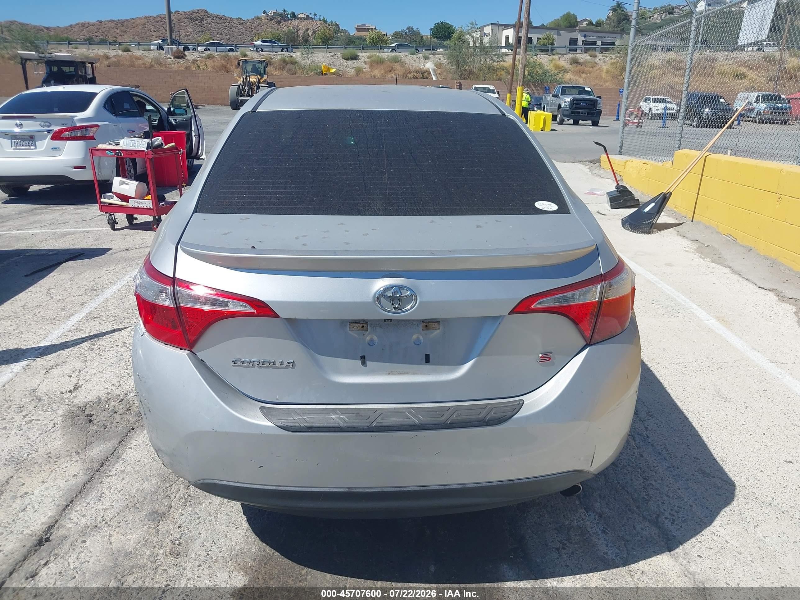 2015 Toyota Corolla S Plus Gray vin: 5YFBURHE2FP351878