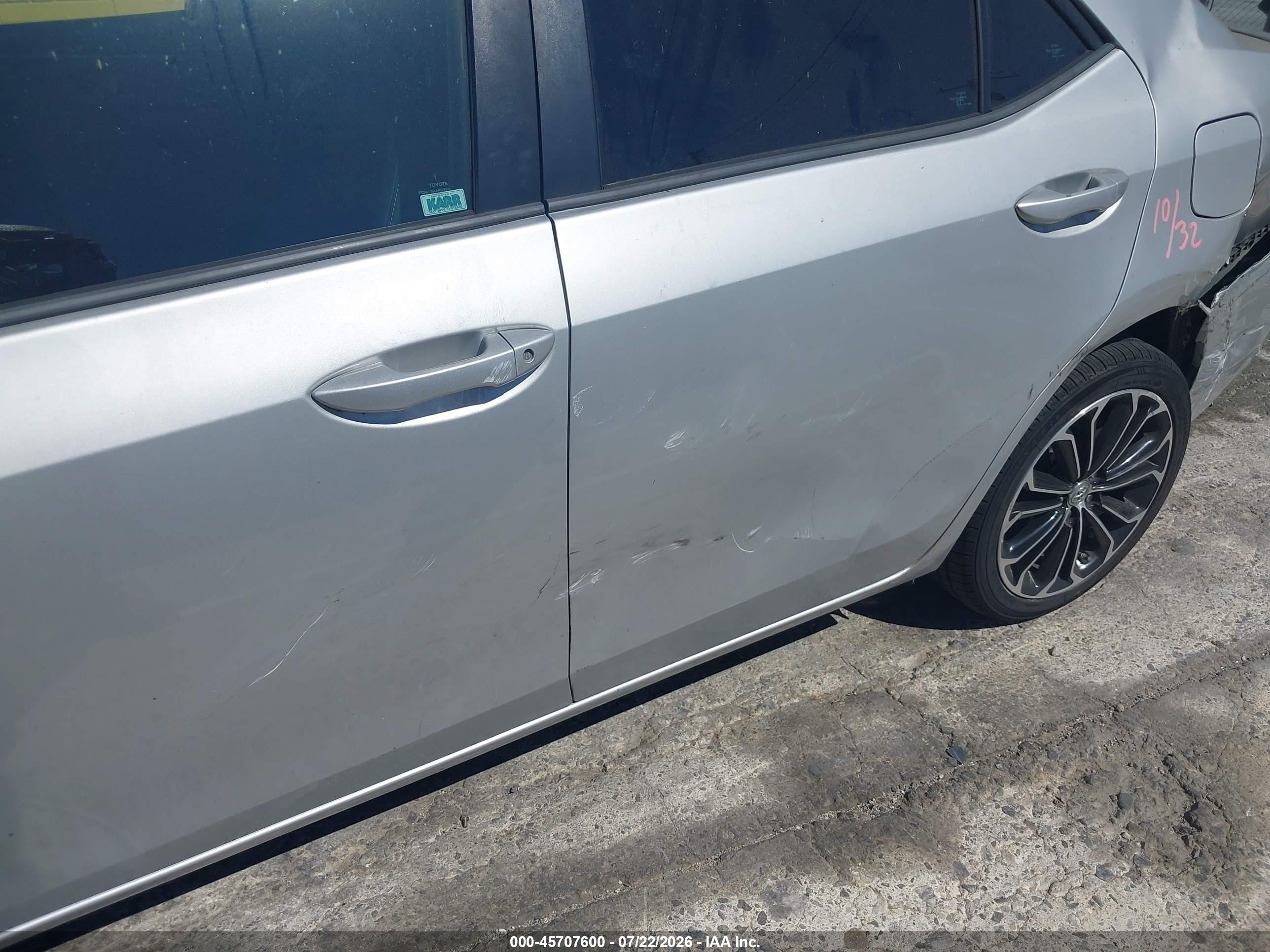 2015 Toyota Corolla S Plus Gray vin: 5YFBURHE2FP351878