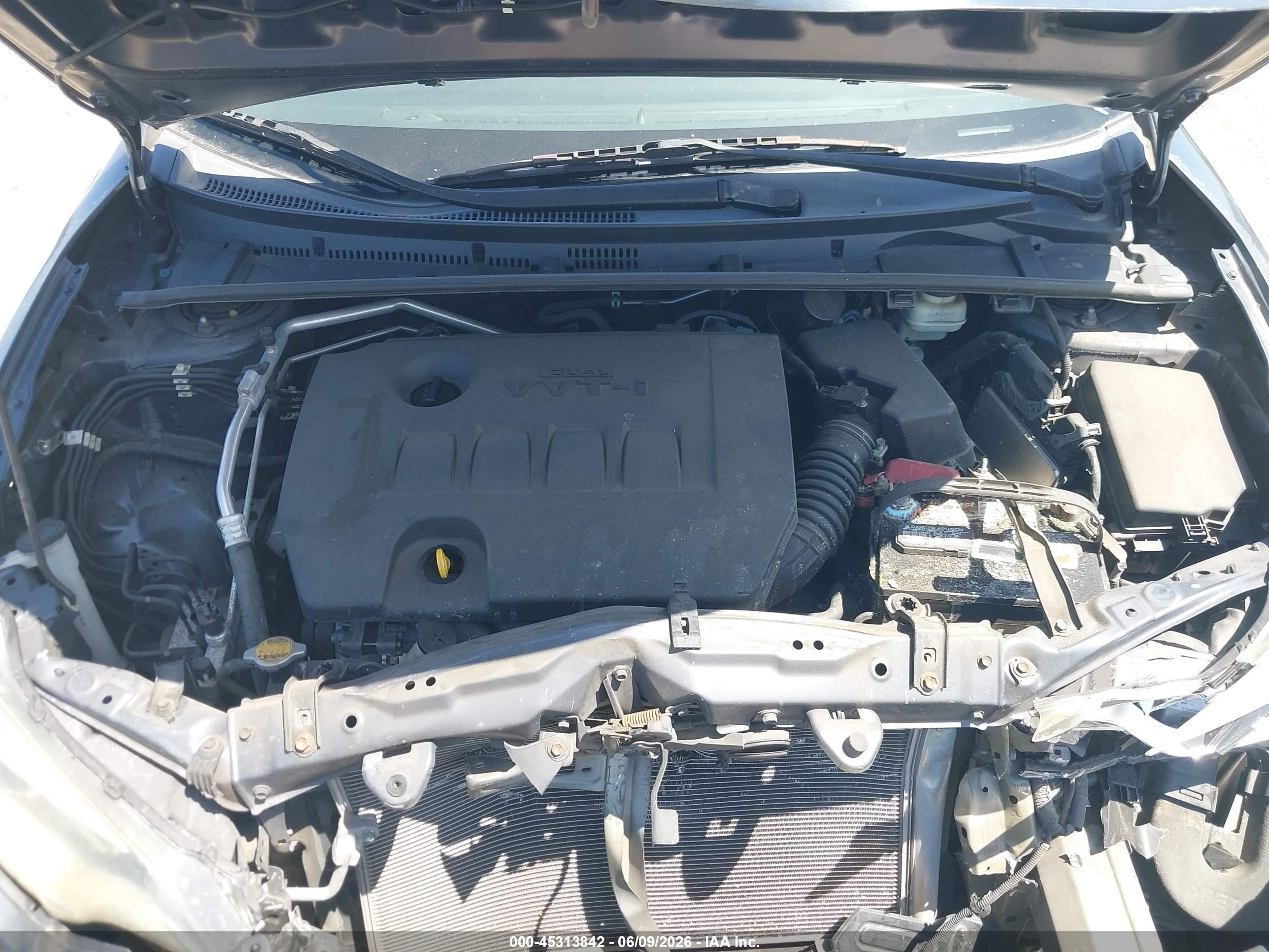 2015 Toyota Corolla Le Gray vin: 5YFBURHE2FP365103