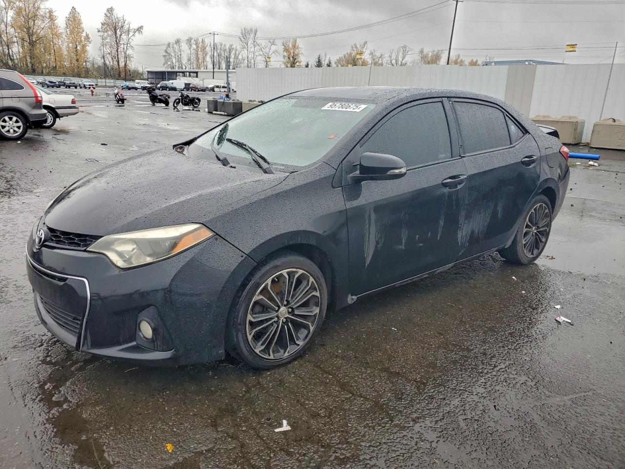 2015 Toyota Corolla L Black vin: 5YFBURHE2FP365571