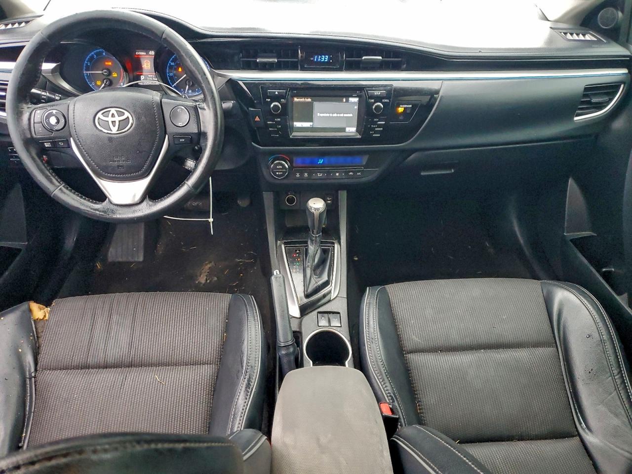 2015 Toyota Corolla L Black vin: 5YFBURHE2FP365571