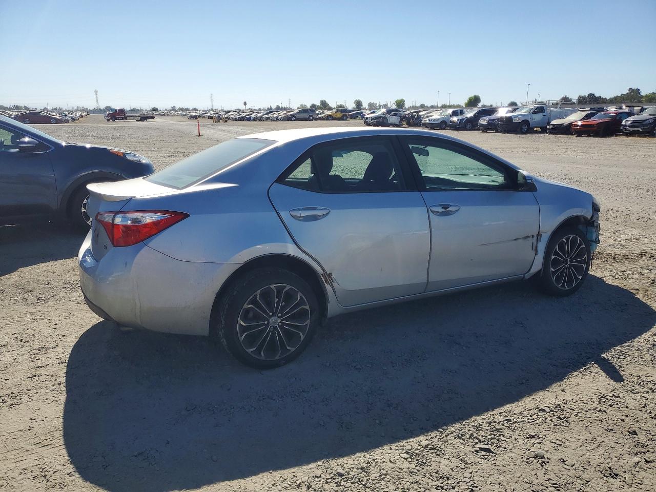 2016 Toyota Corolla S Plus Silver vin: 5YFBURHE2GP533016