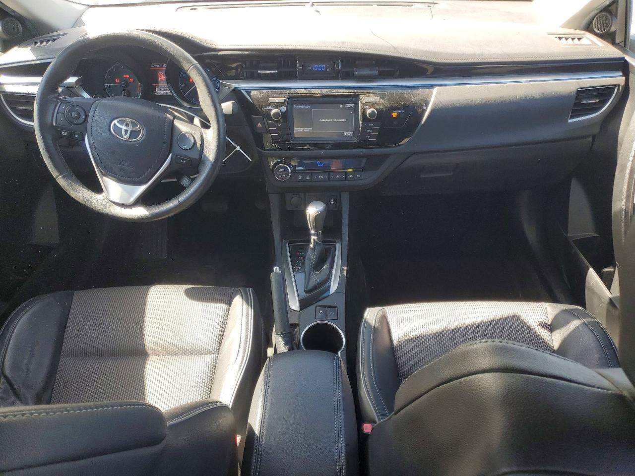 2016 Toyota Corolla S Plus Silver vin: 5YFBURHE2GP533016