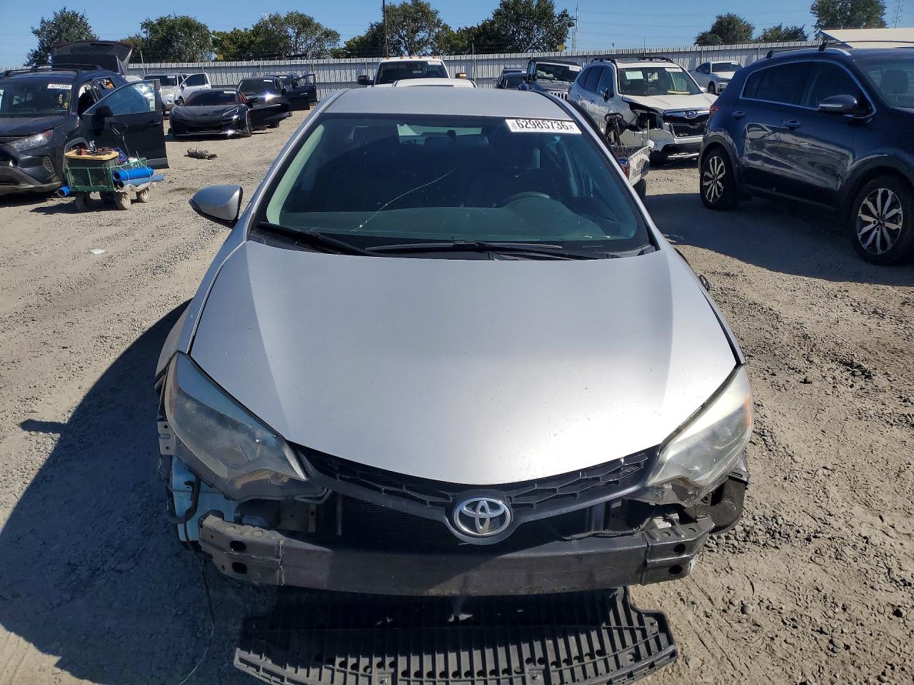 2016 Toyota Corolla S Plus Silver vin: 5YFBURHE2GP533016