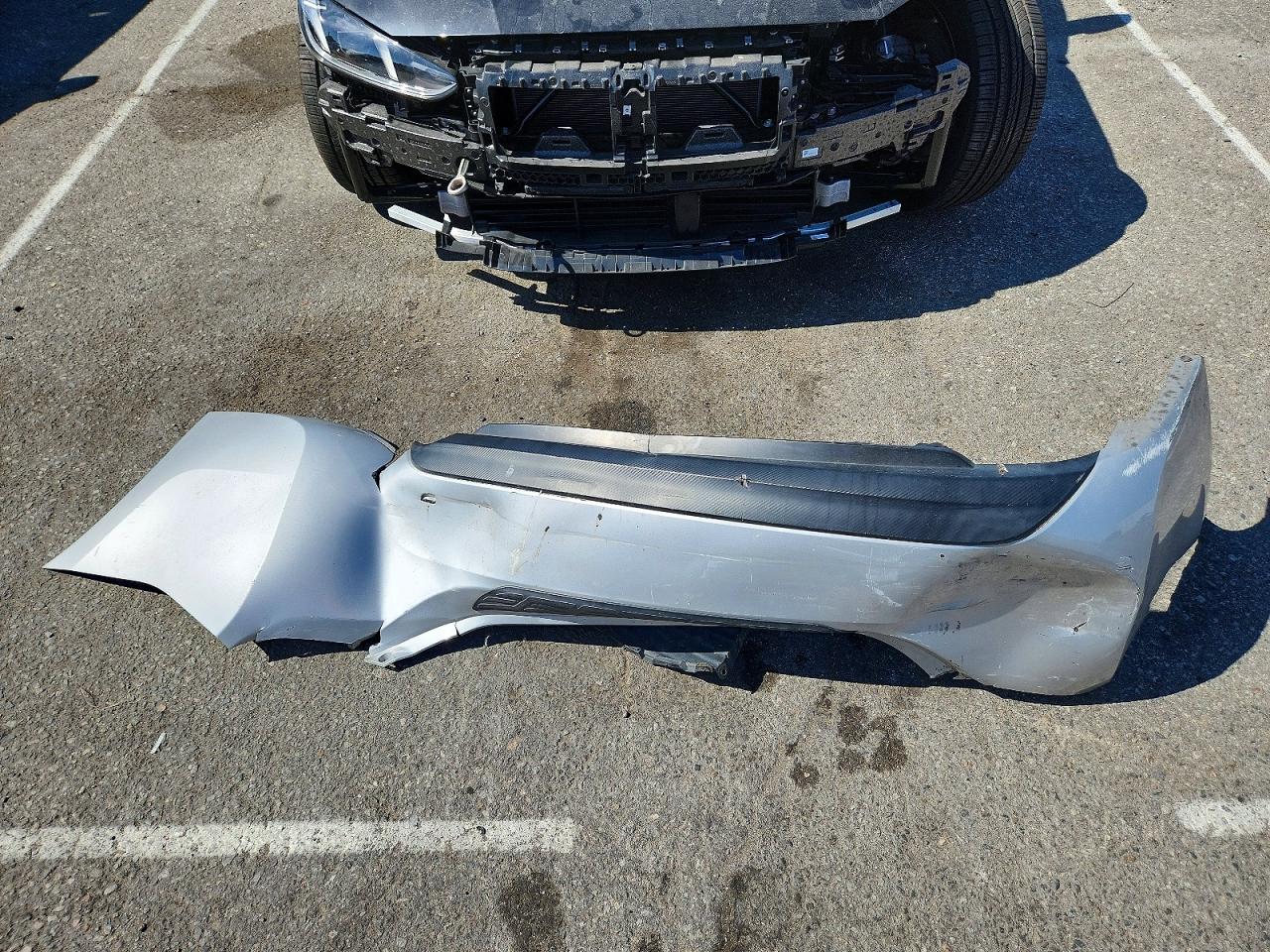 2017 Toyota Corolla Se Silver vin: 5YFBURHE2HP660916