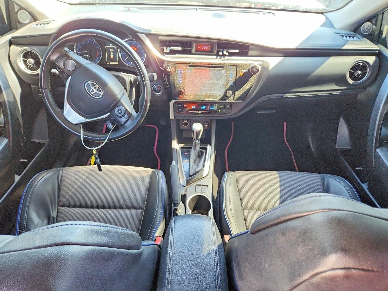 2017 Toyota Corolla Se Silver vin: 5YFBURHE2HP660916
