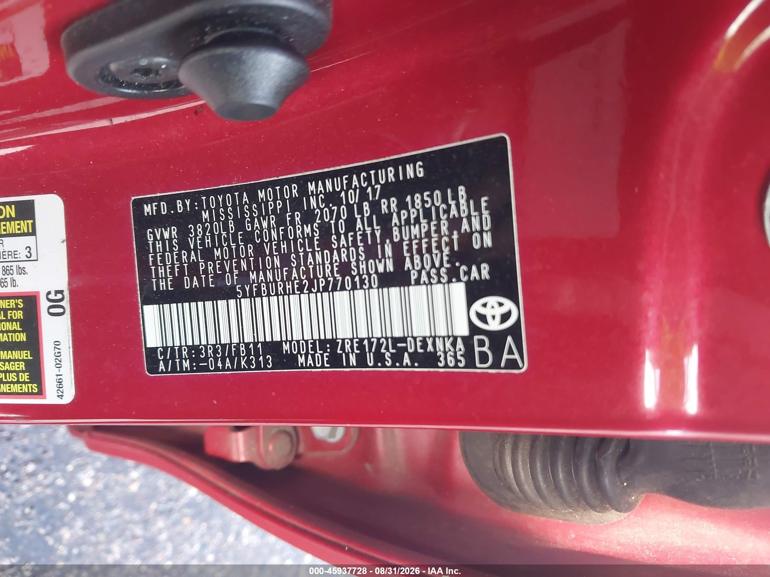2018 Toyota Corolla Le Red vin: 5YFBURHE2JP770130