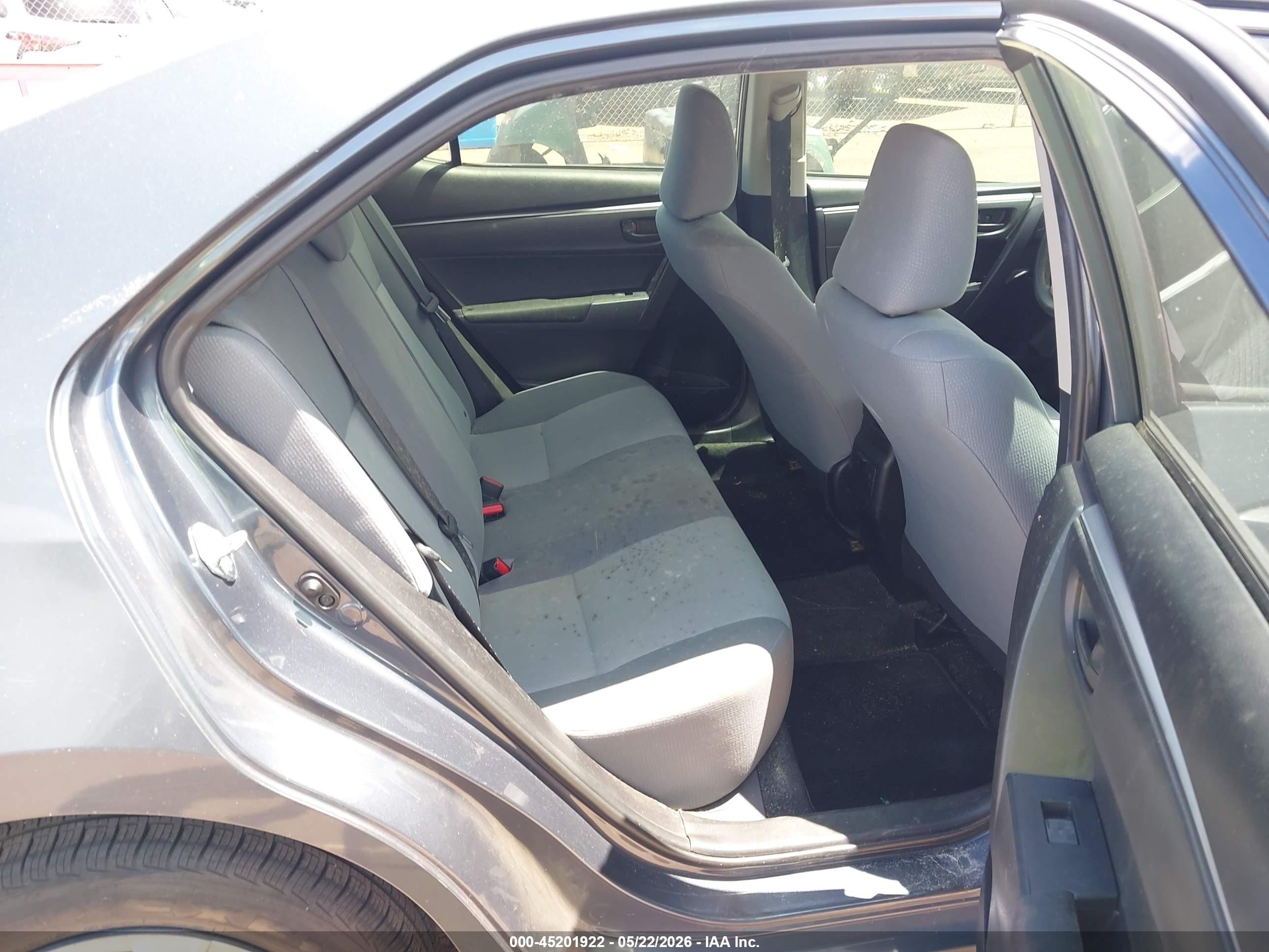 2014 Toyota Corolla L Blue vin: 5YFBURHE3EP007393