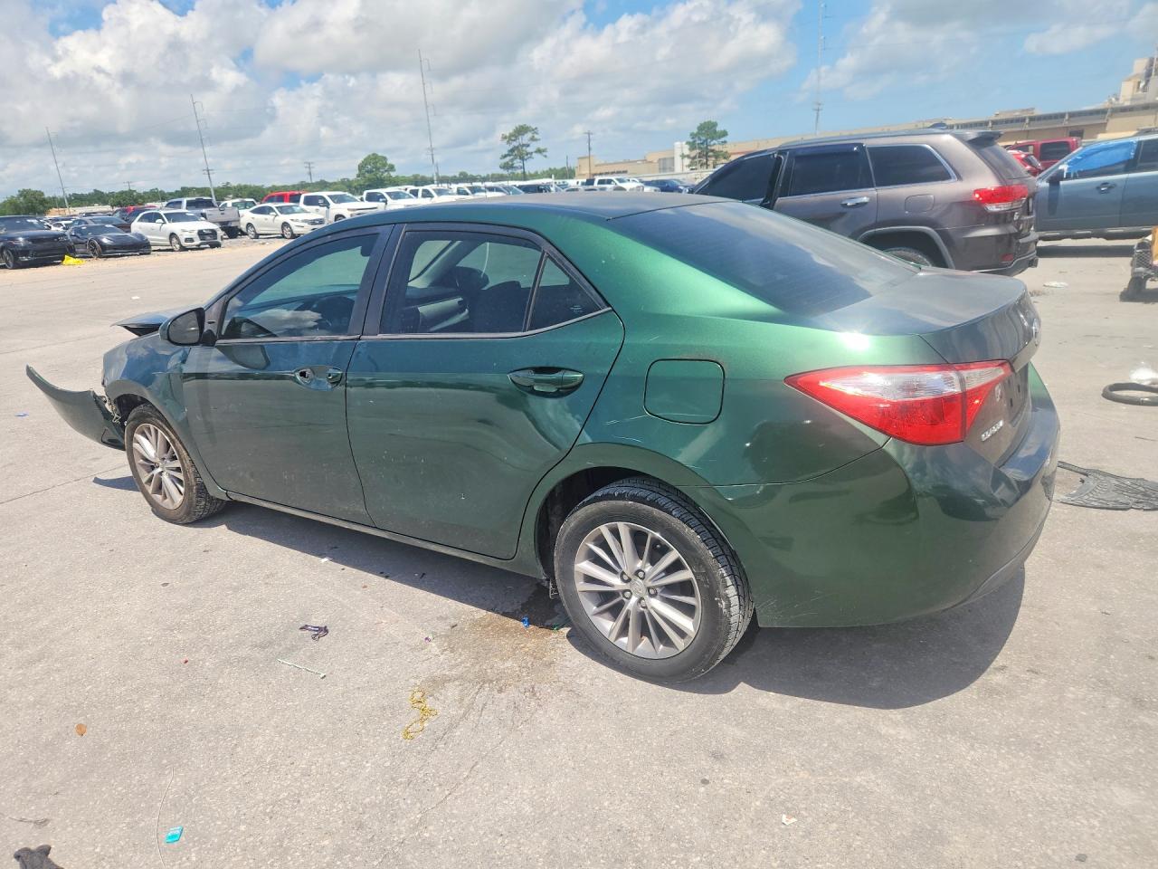 2014 Toyota Corolla Le Plus Green vin: 5YFBURHE3EP009533