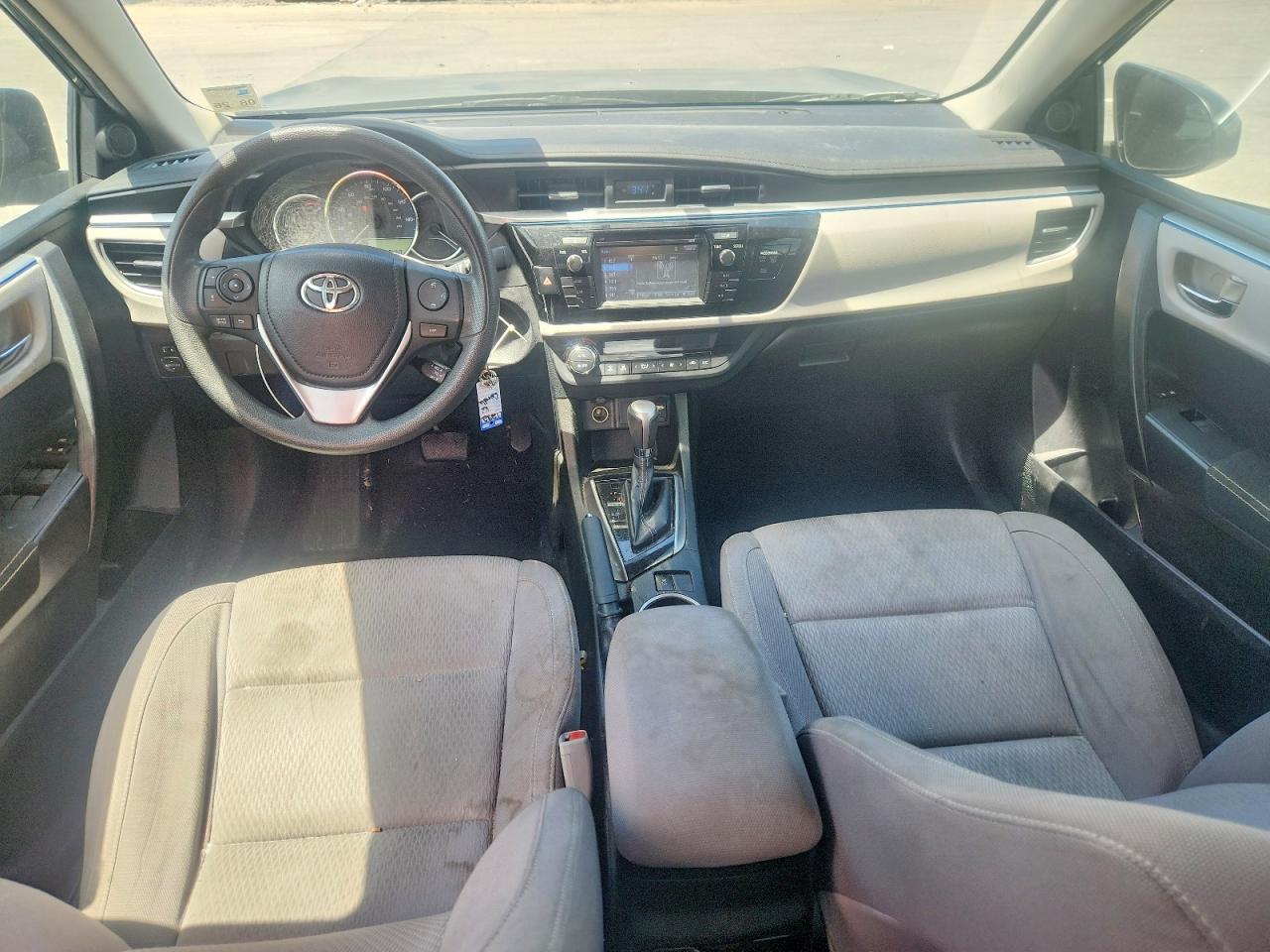 2014 Toyota Corolla Le Plus Green vin: 5YFBURHE3EP009533