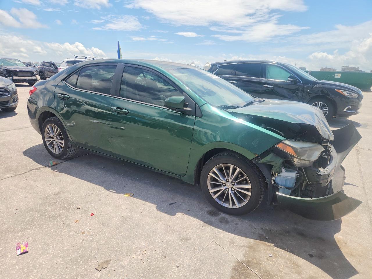 2014 Toyota Corolla Le Plus Green vin: 5YFBURHE3EP009533