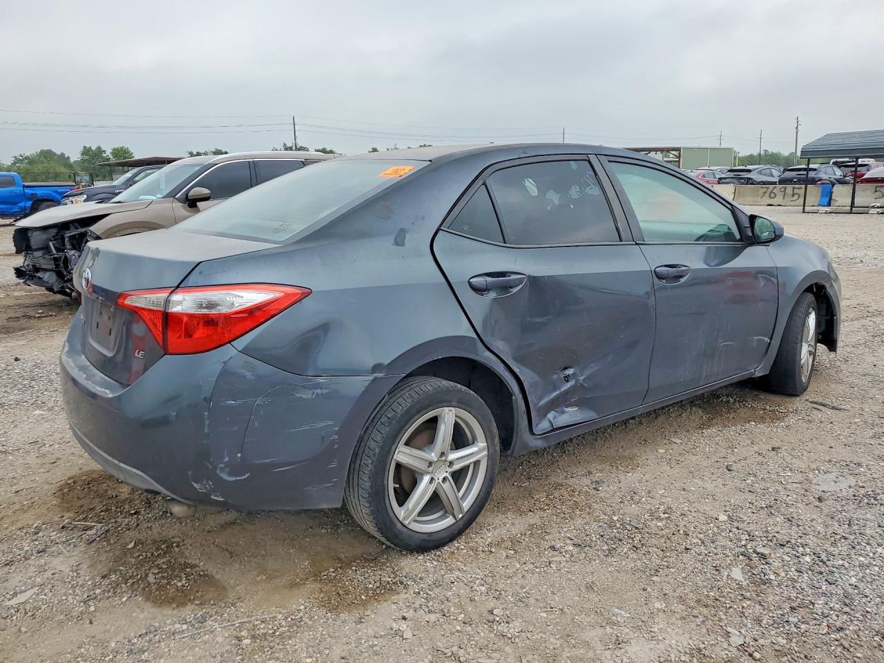 2014 Toyota Corolla Le Blue vin: 5YFBURHE3EP011394