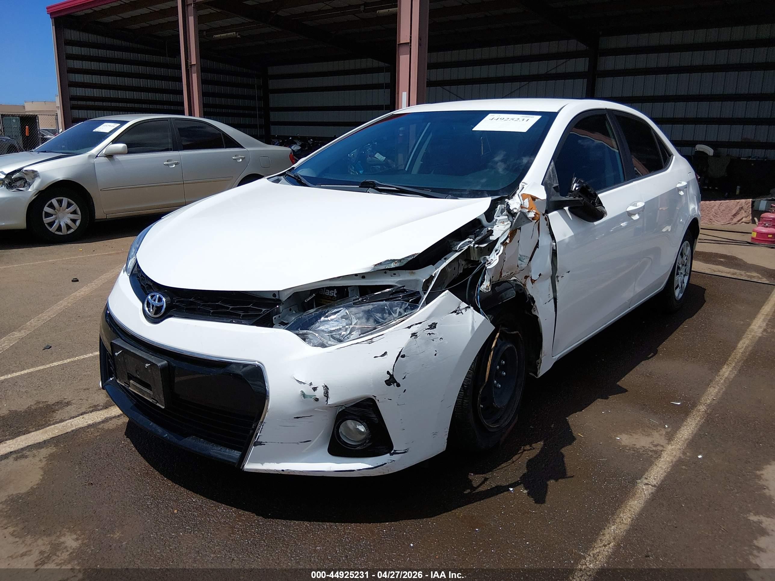 2014 Toyota Corolla S/s Plus/s Premium White vin: 5YFBURHE3EP049451