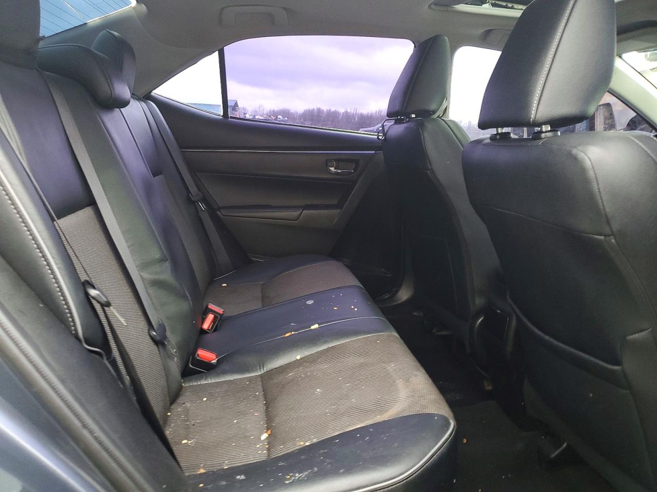 2014 Toyota Corolla Blue vin: 5YFBURHE3EP082613