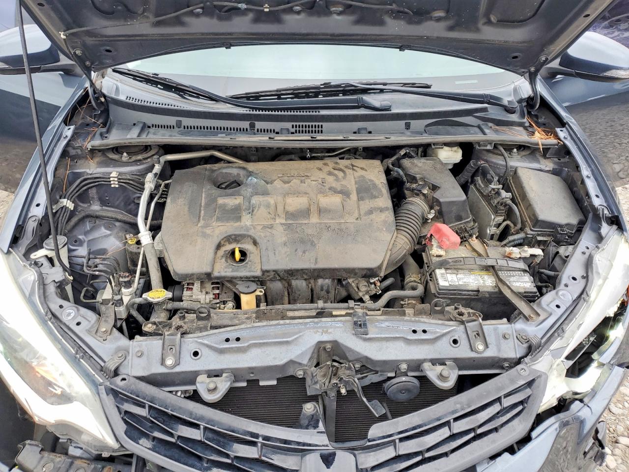 2014 Toyota Corolla Blue vin: 5YFBURHE3EP082613