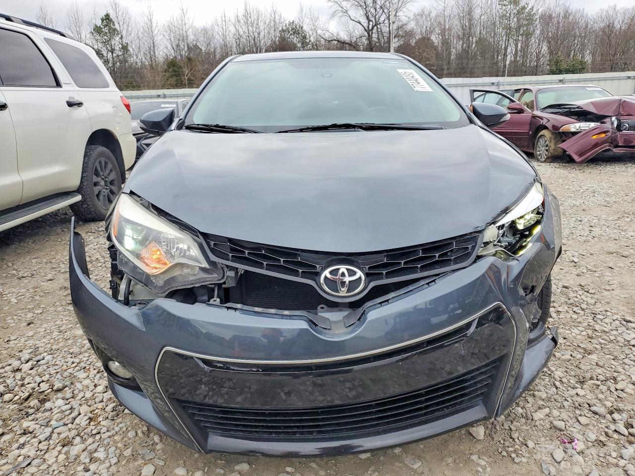 2014 Toyota Corolla Blue vin: 5YFBURHE3EP082613