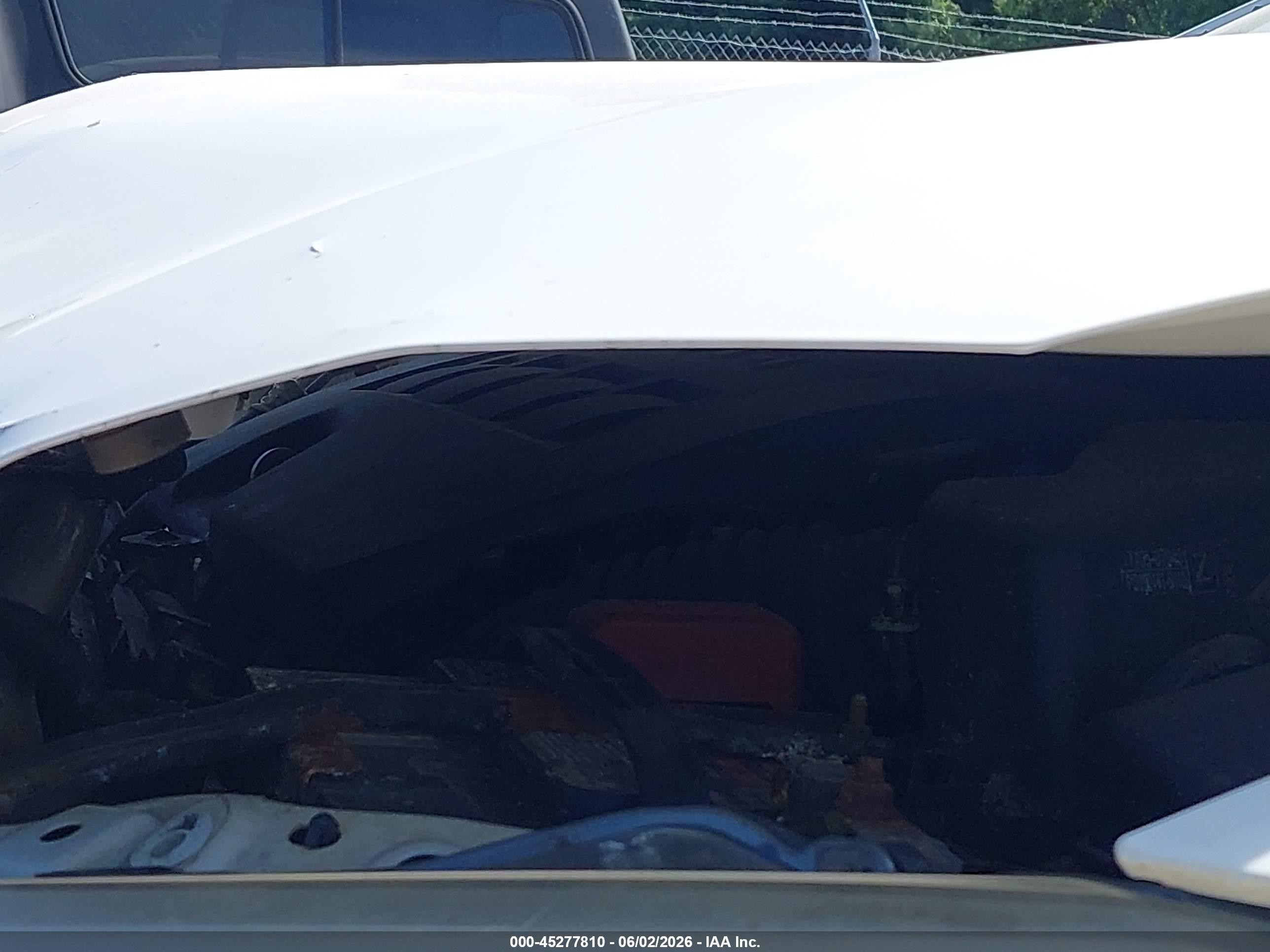 2014 Toyota Corolla Le White vin: 5YFBURHE3EP140347