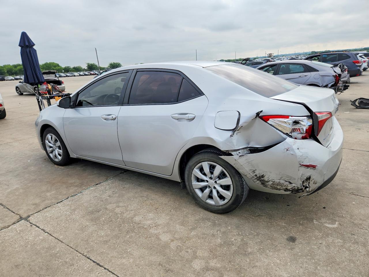 2014 Toyota Corolla Le Silver vin: 5YFBURHE3EP146956