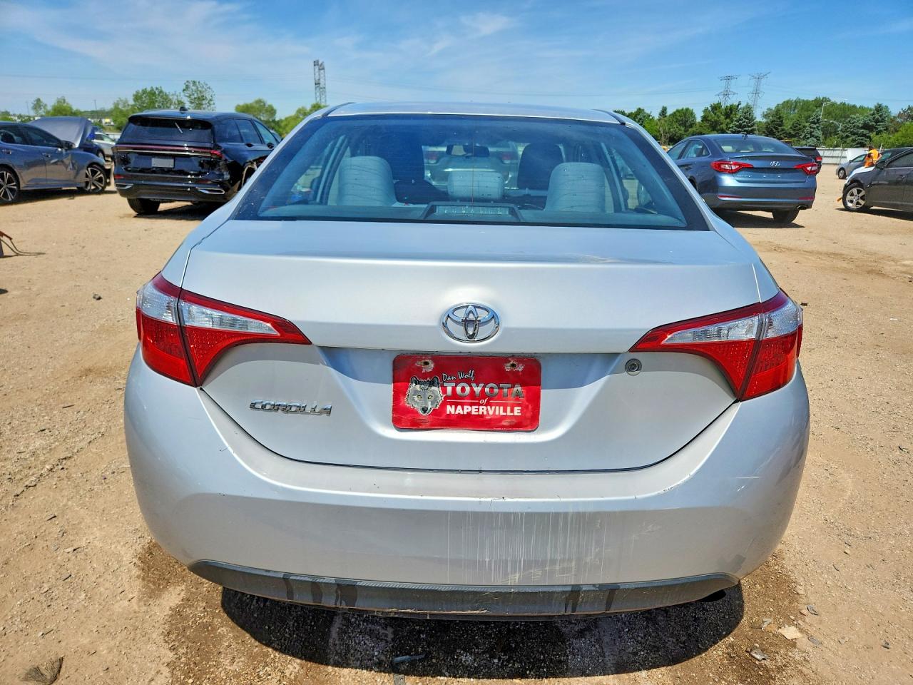 2015 Toyota Corolla L Silver vin: 5YFBURHE3FP223701