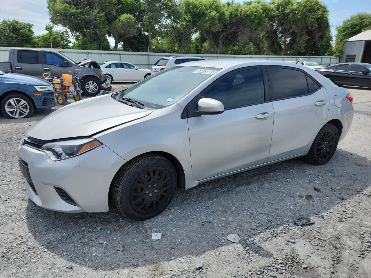 2015 Toyota Corolla Le Silver vin: 5YFBURHE3FP224346 Damage: Hood, Misaligned, Repair Required