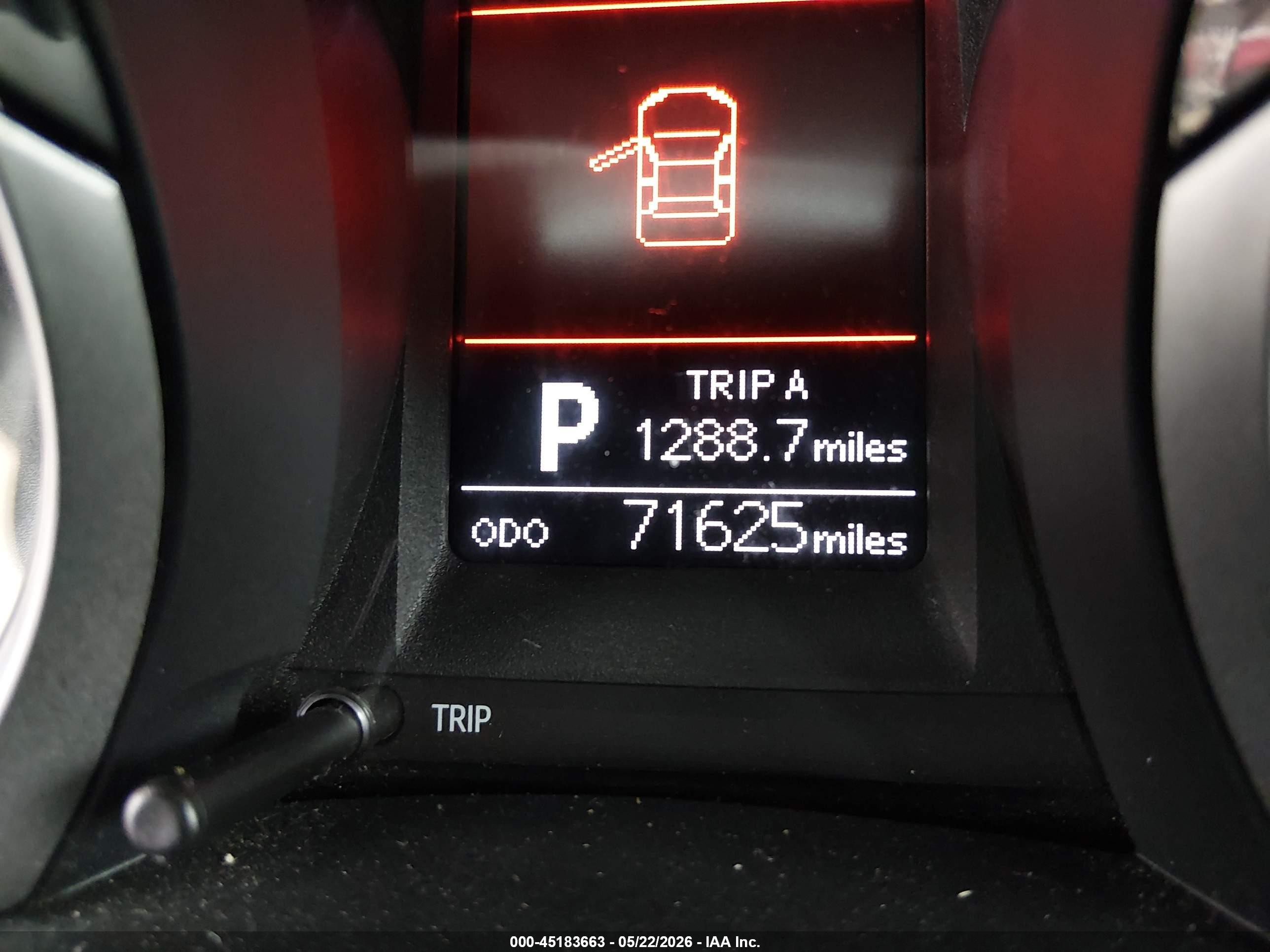 2015 Toyota Corolla S Plus Серебряный vin: 5YFBURHE3FP231393