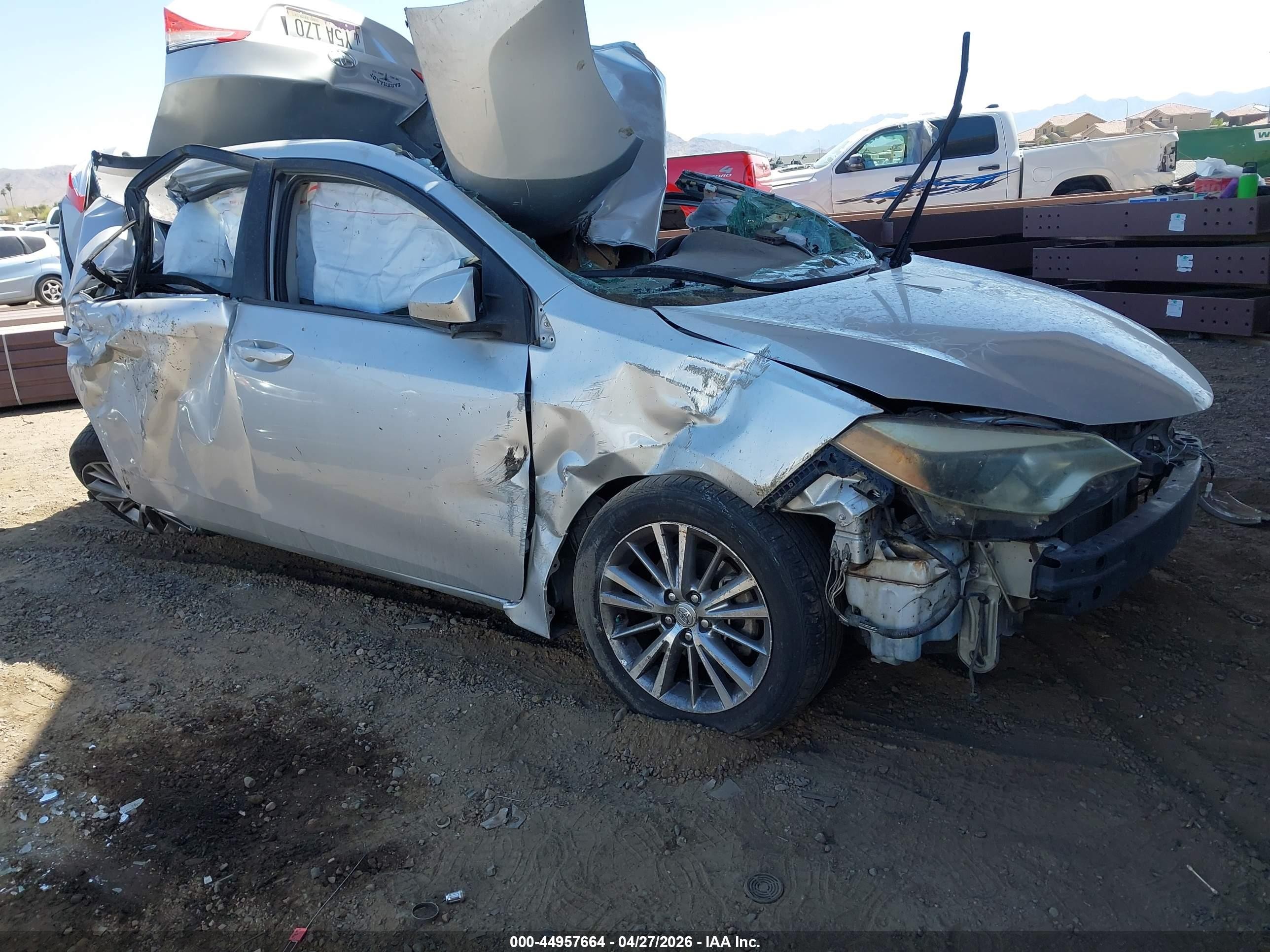 2015 Toyota Corolla Le Plus Silver vin: 5YFBURHE3FP253233