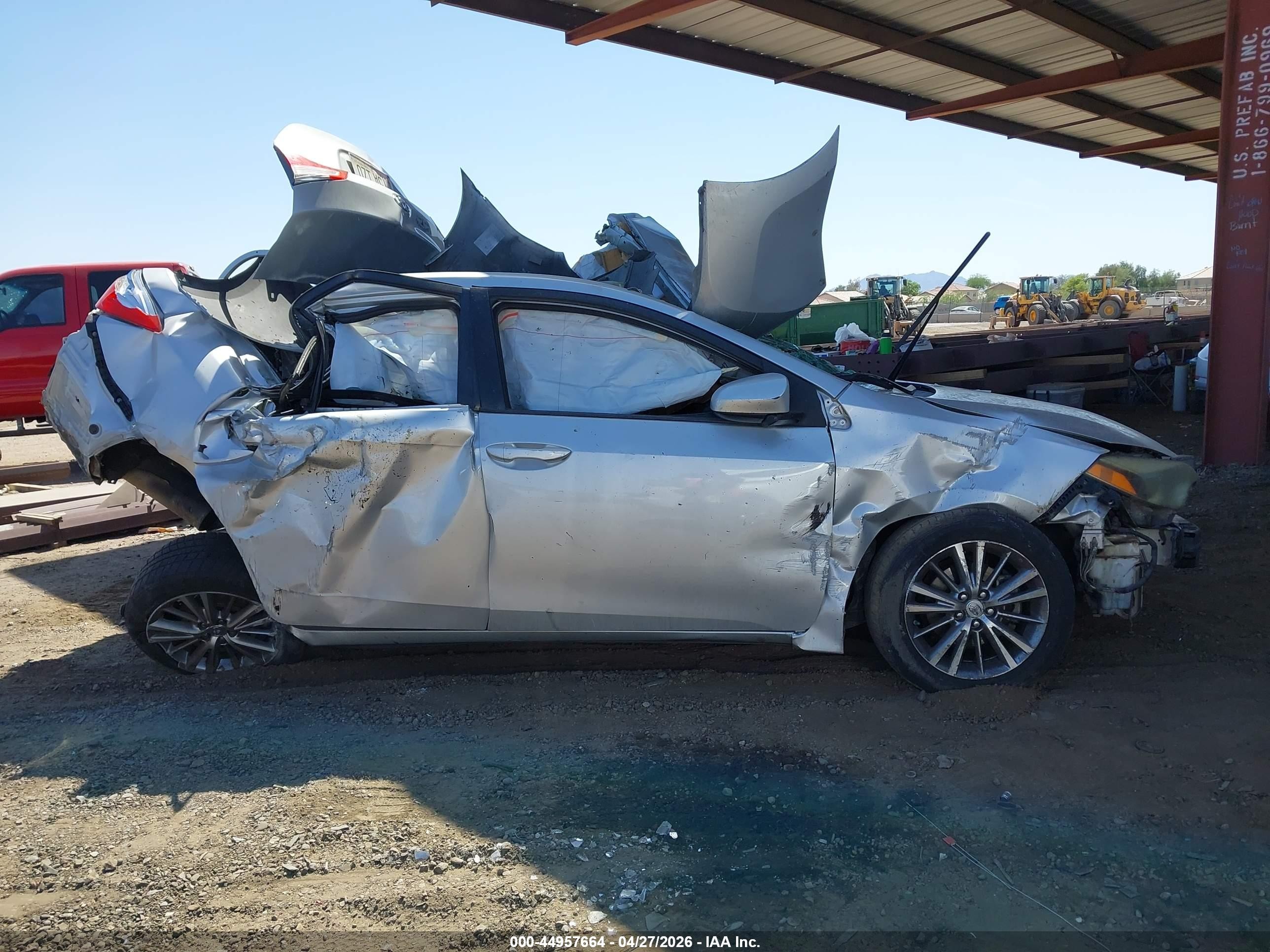 2015 Toyota Corolla Le Plus Silver vin: 5YFBURHE3FP253233