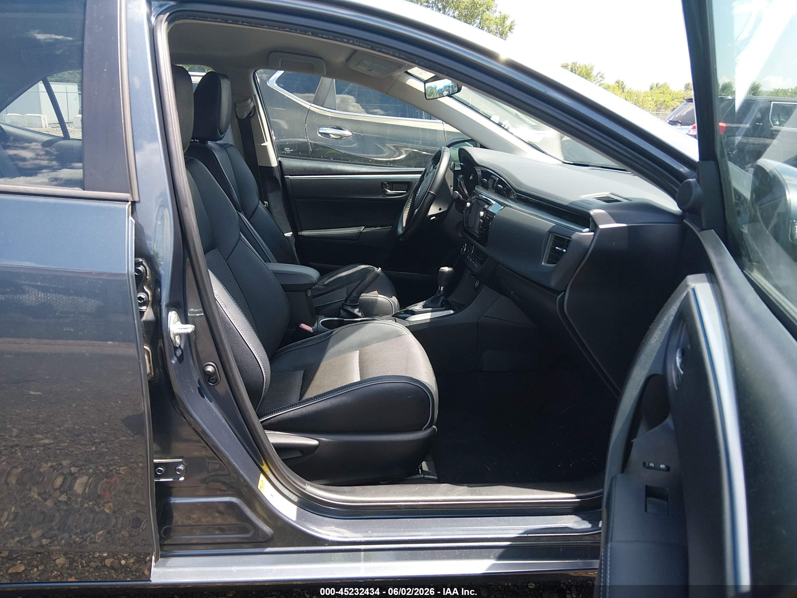 2015 Toyota Corolla S Plus Gray vin: 5YFBURHE3FP254883