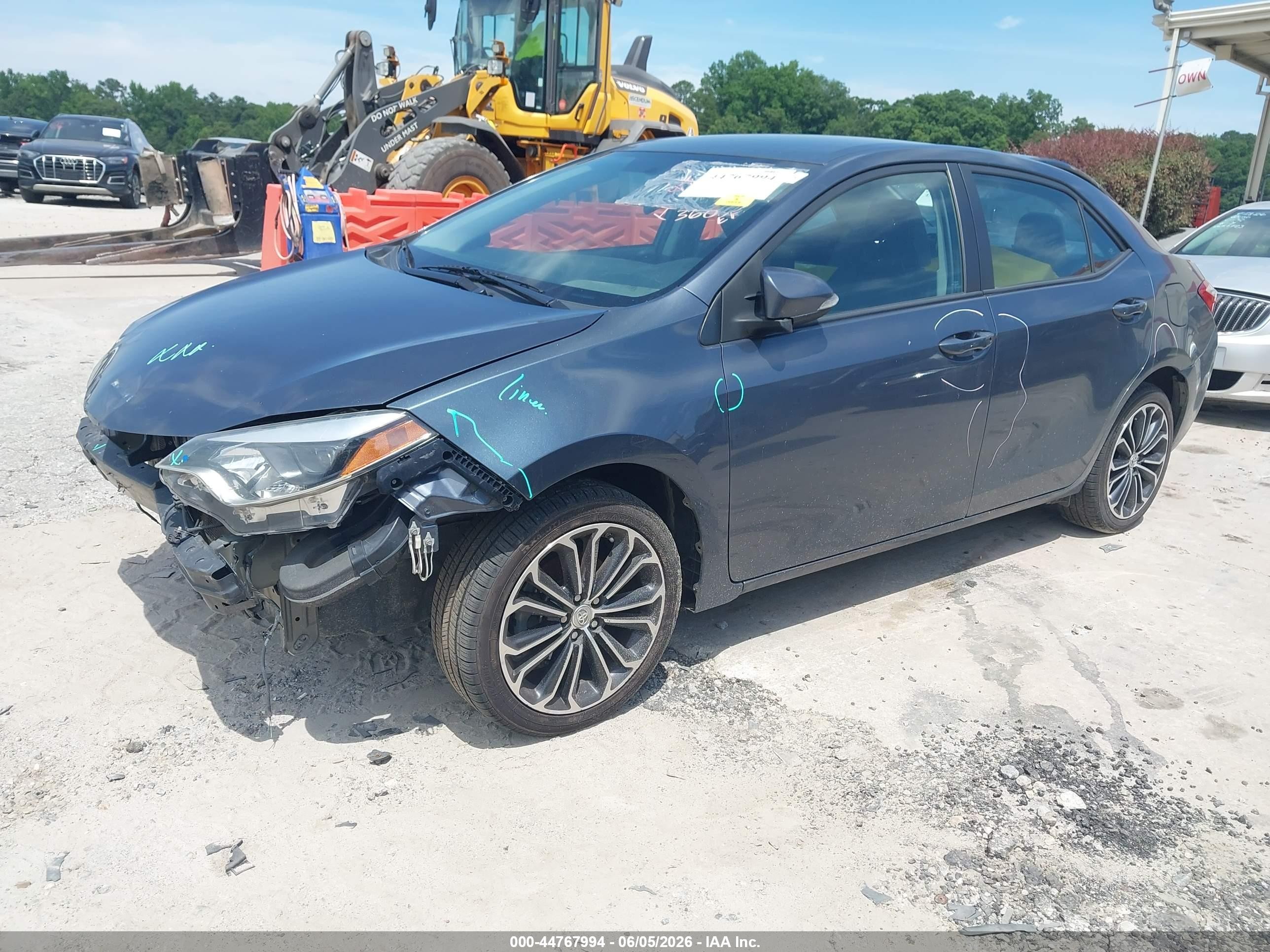 2015 Toyota Corolla S Plus Dark Blue vin: 5YFBURHE3FP305377
