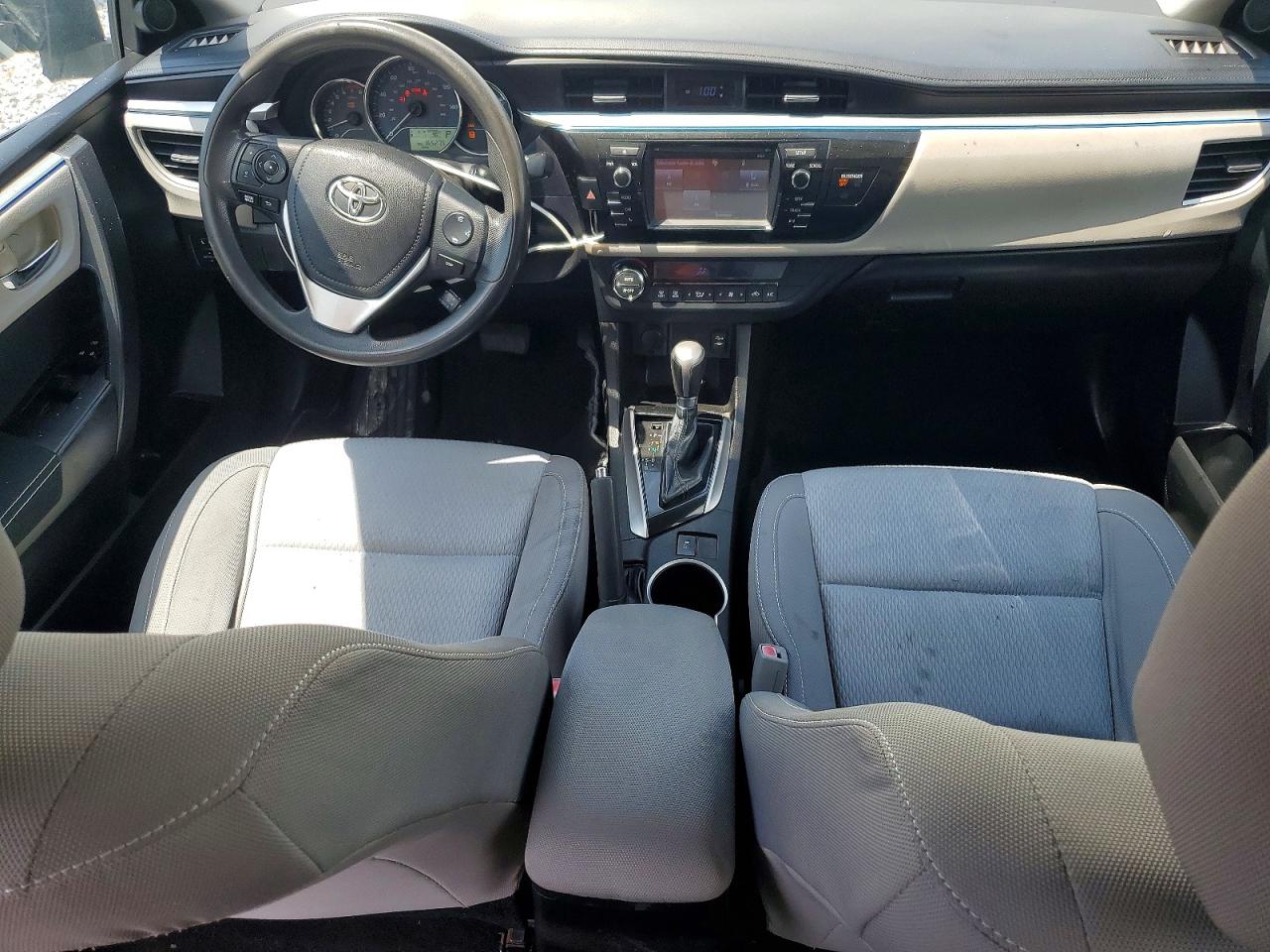 2016 Toyota Corolla Le Серебряный vin: 5YFBURHE3GP382137