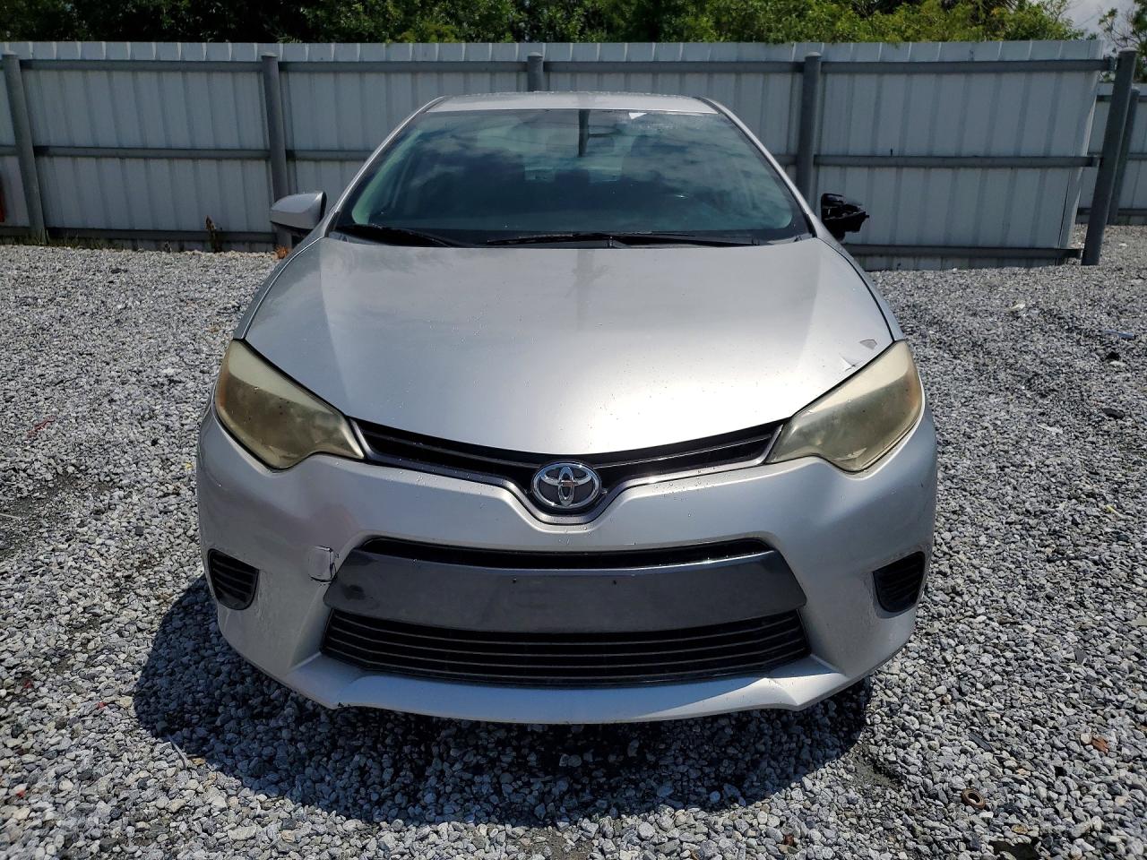 2016 Toyota Corolla Le Серебряный vin: 5YFBURHE3GP382137