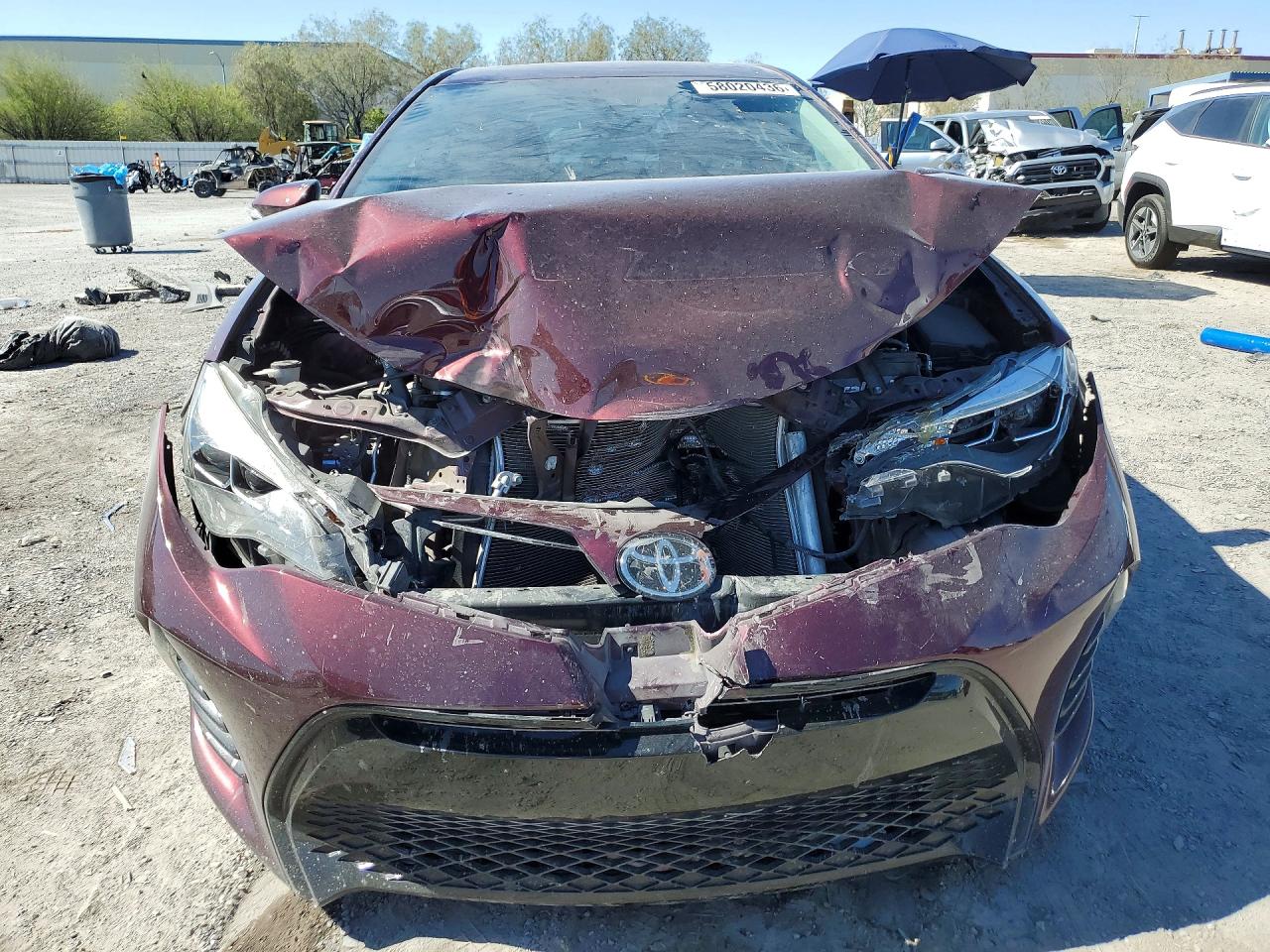 2017 Toyota Corolla Maroon vin: 5YFBURHE3HP633708
