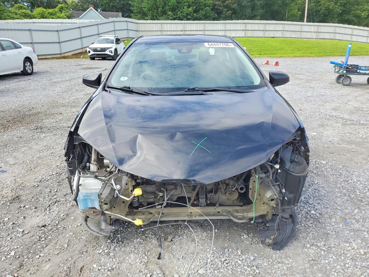 2018 Toyota Corolla Le Черный vin: 5YFBURHE3JP828343