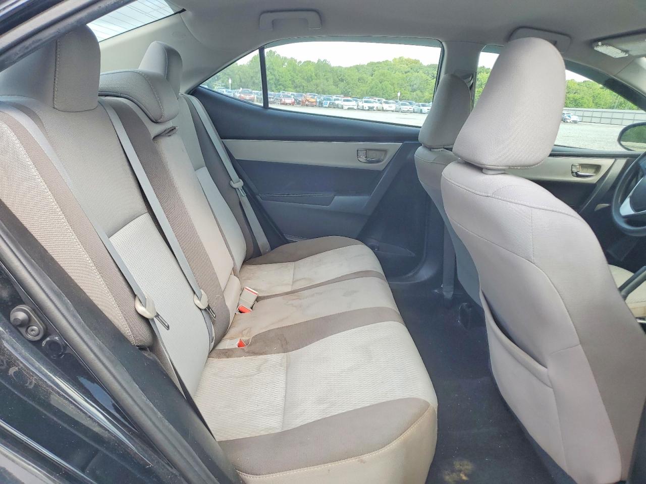 2018 Toyota Corolla Le Черный vin: 5YFBURHE3JP828343