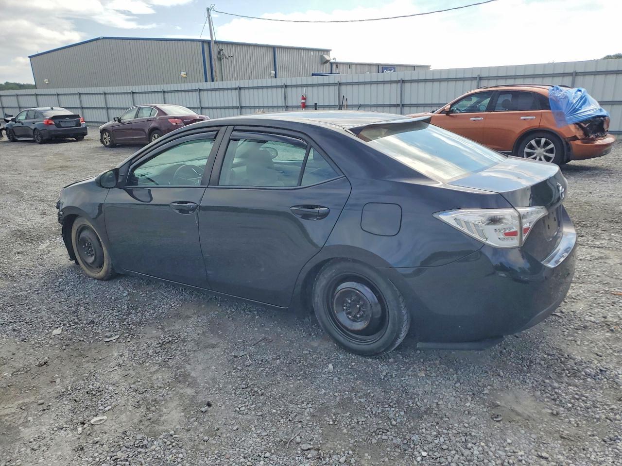2018 Toyota Corolla Le Черный vin: 5YFBURHE3JP828343
