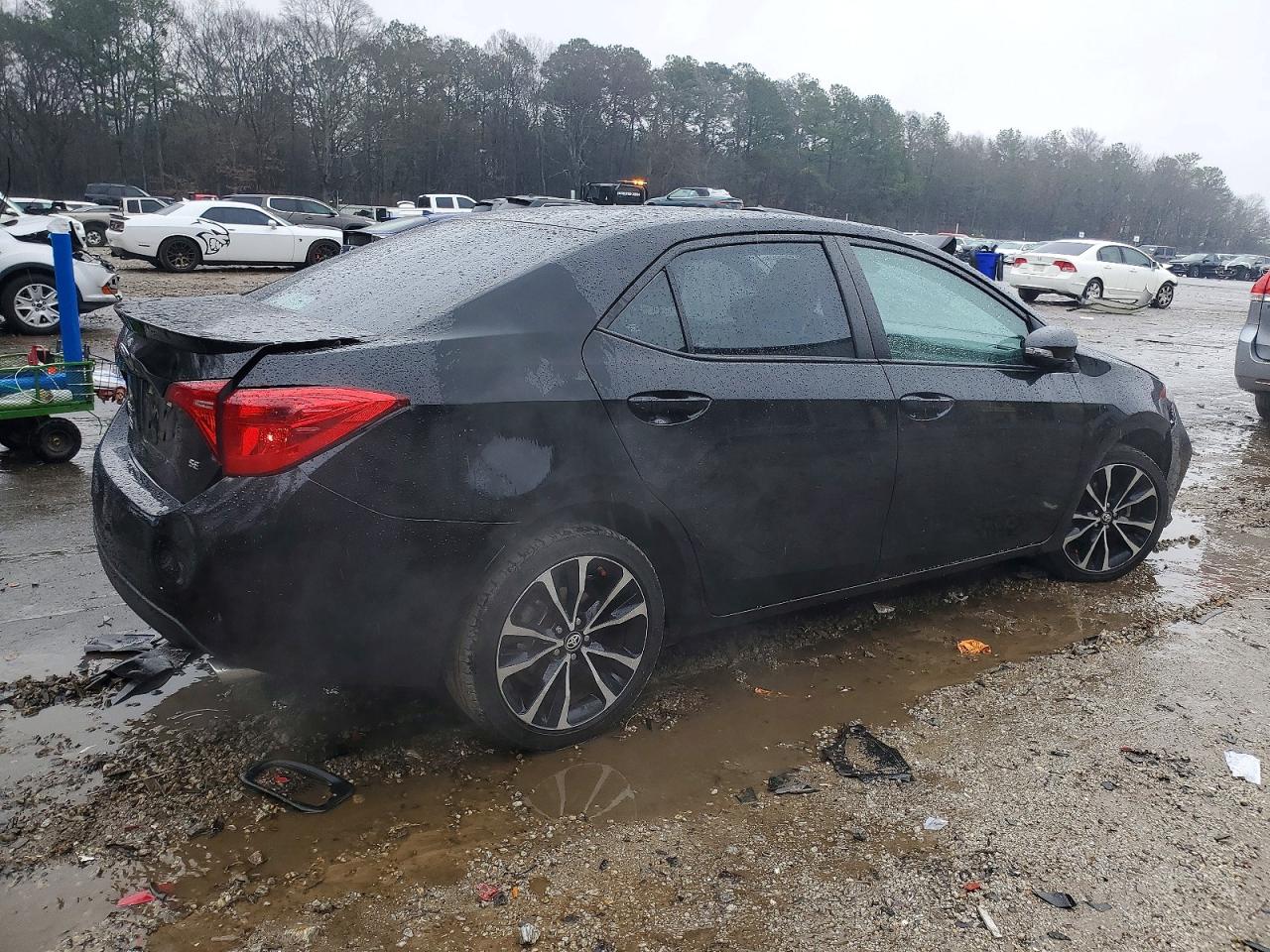 2019 Toyota Corolla Se Black vin: 5YFBURHE3KP929223